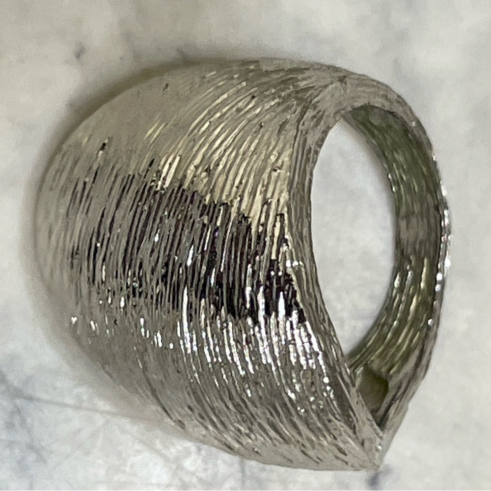 Textured Silver Tone Statement Ring Chunky Modern… - image 7